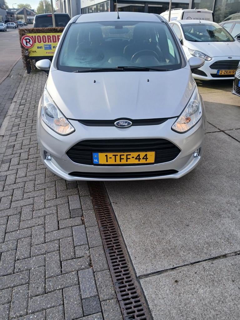 Ford b-max 1.0 ecoboost 2014 nieuw staat, Voorwielaandrijving, Stof, B-Max, 100 pk