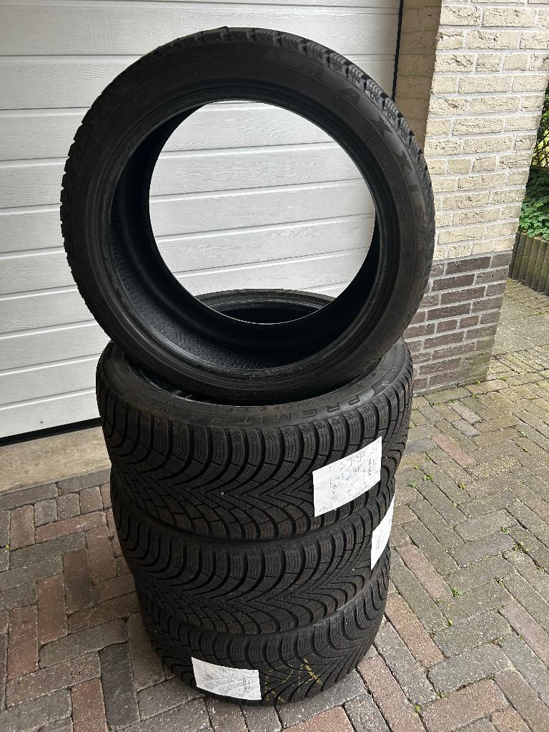 Winterbanden Maxis, Auto-onderdelen, Banden en Velgen, Ophalen, 18 inch, Winterbanden, Band(en)