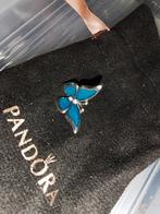 bedel vlinder blauw met strass, Sieraden, Tassen en Uiterlijk, Bedels, Ophalen of Verzenden