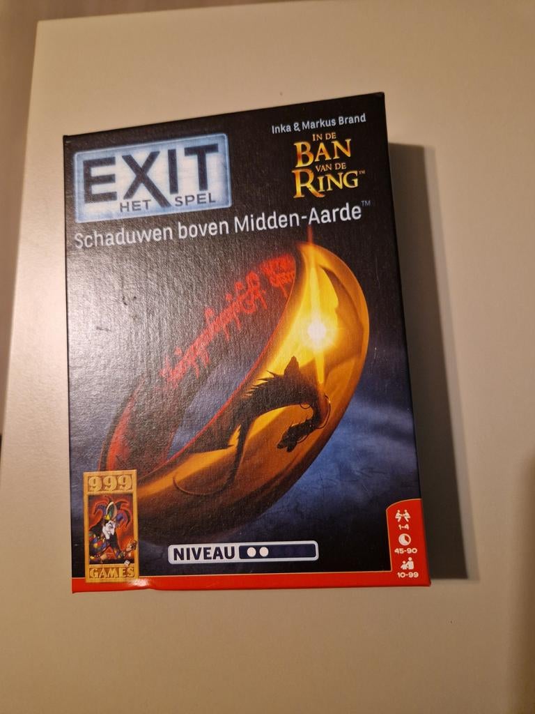 EXIT Het Spel: Schaduwen boven Midden-Aarde, Ophalen