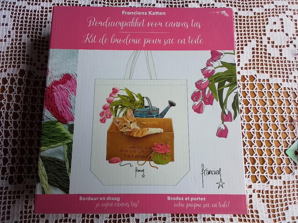 Borduurpakket "Franciens katten", canvas tas, Ophalen of Verzenden, Nieuw, Borduurpakket