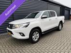 Toyota HiLux 2.4 D-4D-F Double Cab 4x4 Automaat 2 of 5 Pers., Auto's, Toyota, Automaat, Stof, Gebruikt, 4 cilinders