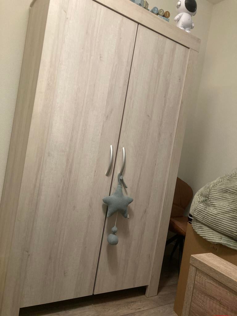 Interbaby kledingkast en commode, Ophalen, Overige materialen, Met deur(en), 100 tot 150 cm