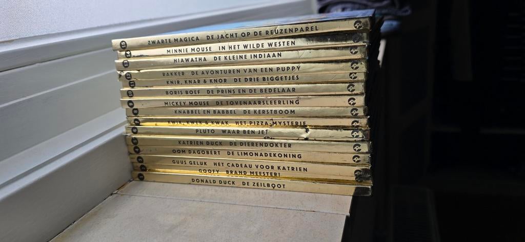15 Disney Gouden boekjes, Ophalen