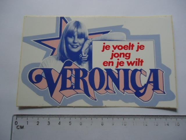 sticker 1979 Veronica jong tv radio vintage pinup, Verzenden, Zo goed als nieuw, Film, Tv of Omroep