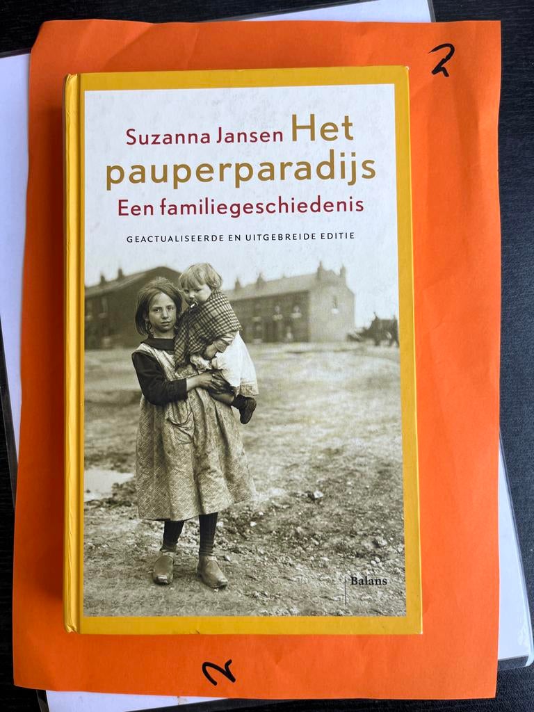 Het pauperparadijs - Suzanna Jansen (familiegeschiedenis), Boeken, Ophalen of Verzenden, Zo goed als nieuw, Overige