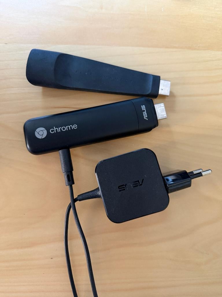 ASUS Chromebit CS10 BCM4354, Computers en Software, Desktop Pc's, Ophalen of Verzenden, Gebruikt, Minder dan 4 GB
