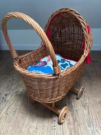 Vintage rieten poppenwagen met dekentje, Ophalen, Gebruikt, Overige merken