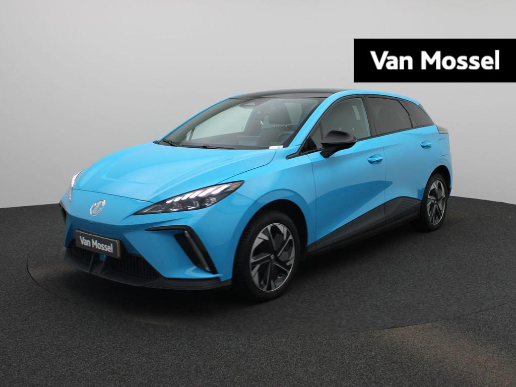 MG MG4 64 kWh 204Pk Luxury | Navigatie | Apple & Android Car, Auto's, MG, Automaat, Gebruikt, 1675 kg, Blauw