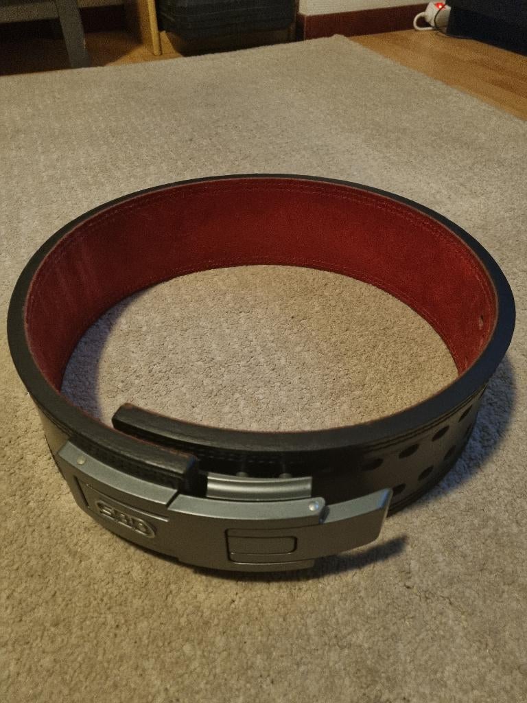 SBD Belt, Sport en Fitness, Fitnessmaterialen, Ophalen, Zo goed als nieuw, Overige typen