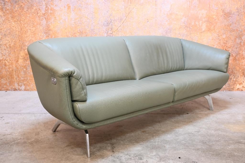 ZGANieuw leren Leolux Ascana electr verstelbare designbank, Huis en Inrichting, Banken | Bankstellen, Leolux, Leolux, Driepersoons