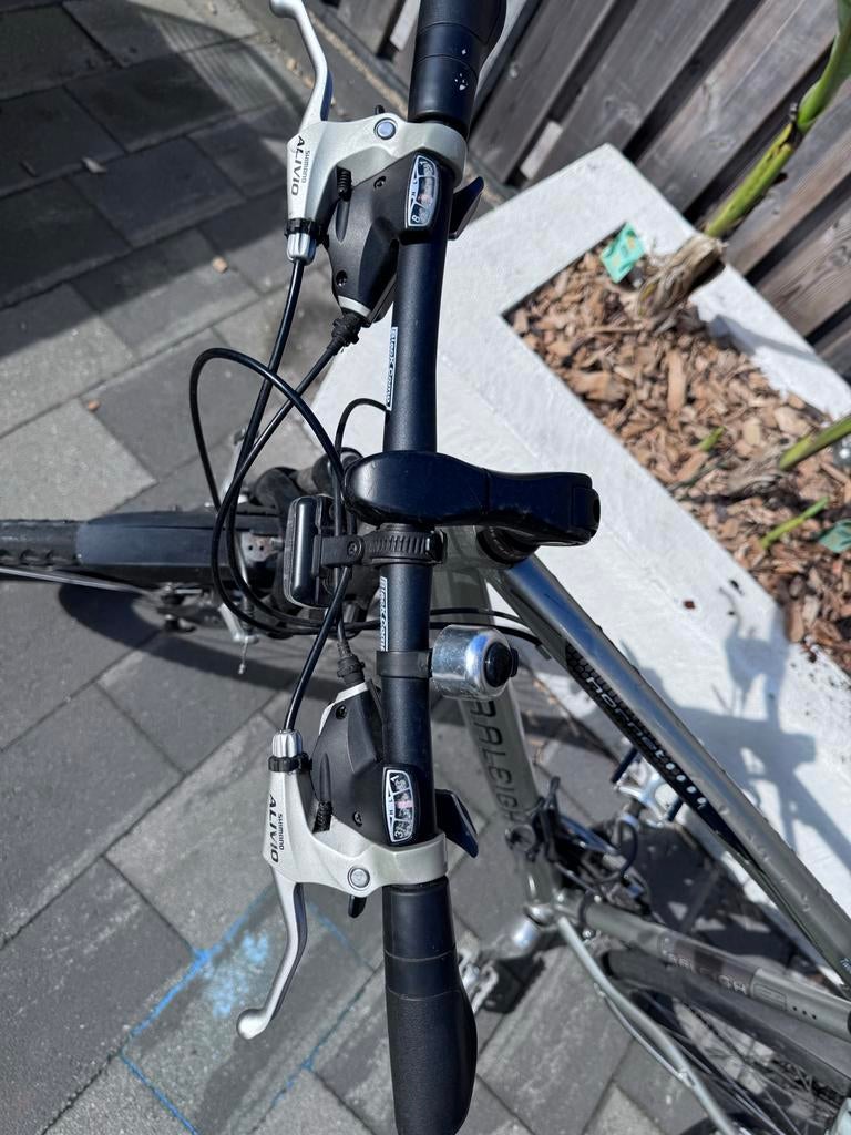 Raleigh herenfiets - Comfortabel en betrouwbaar, Fietsen en Brommers, Fietsen | Heren | Herenfietsen, Gebruikt, Velgrem, Versnellingen