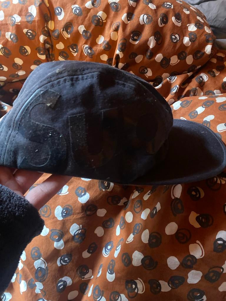 Supreme pet - Zwarte pet met logo, Kleding | Dames, Hoeden en Petten, Ophalen of Verzenden, Gedragen, One size fits all, Pet