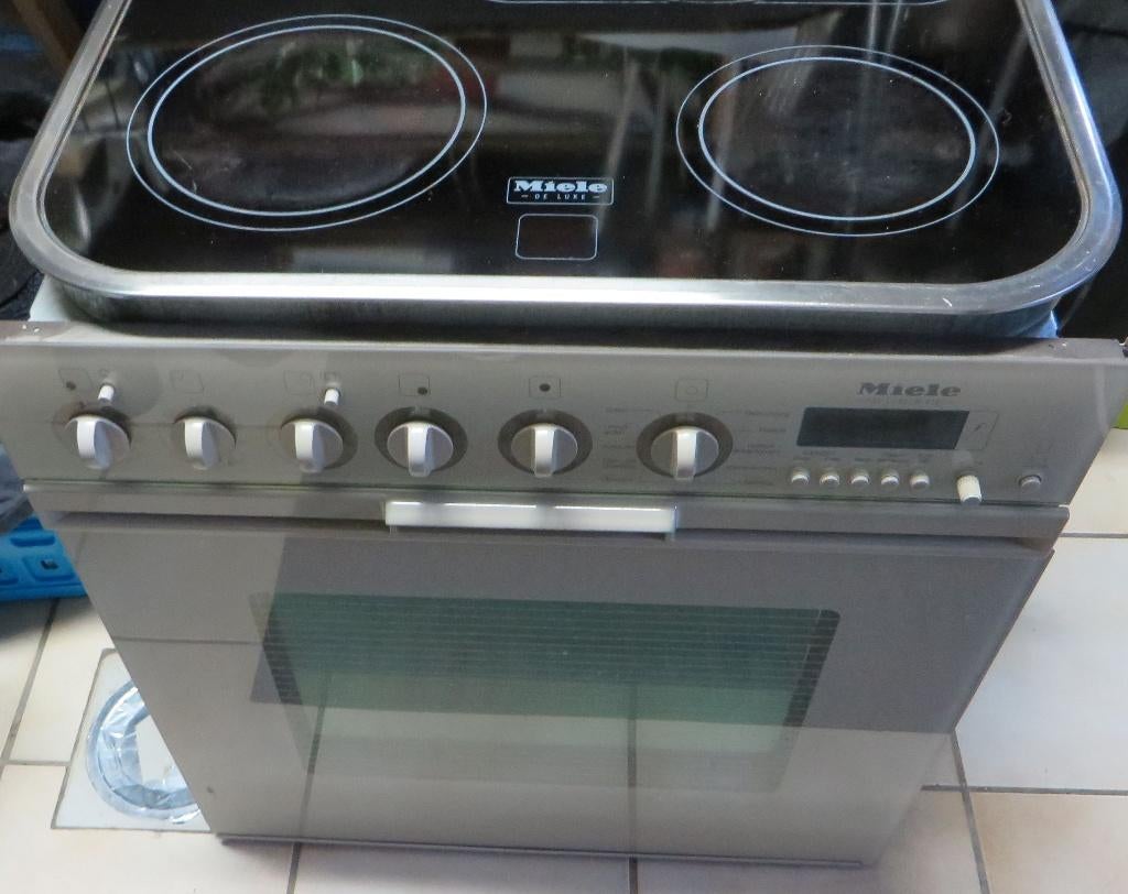 Miele kookplaat combi, Witgoed en Apparatuur, Kookplaten, Ophalen, Gebruikt, Keramisch, 4 kookzones