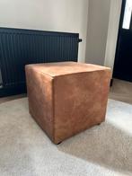Cognac kleur poef hocker voetenbankje, Huis en Inrichting, Ophalen, Minder dan 50 cm, Vierkant, Minder dan 50 cm