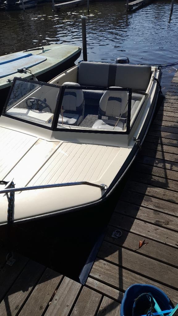 Boot, Watersport en Boten, Motorboten en Motorjachten, Gebruikt, Polyester, Tot 6 meter, Benzine, Buitenboordmotor, Minder dan 10 pk