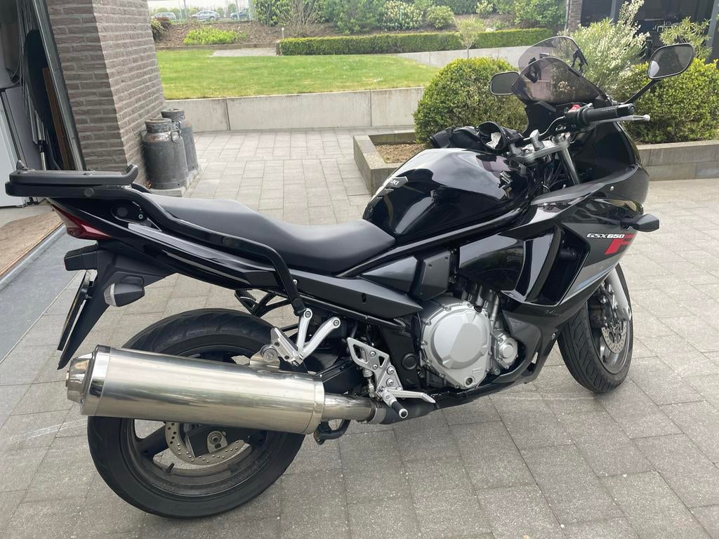 Suzuki GSX 650-F, Motoren, 4 cilinders, Motorrijbewijs A, Gebruikt, Particulier