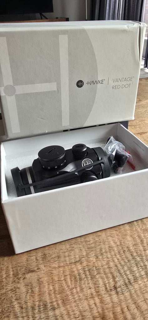 Hawke Vantage Red Dot 1x30 richtkijker, Ophalen of Verzenden, Zo goed als nieuw