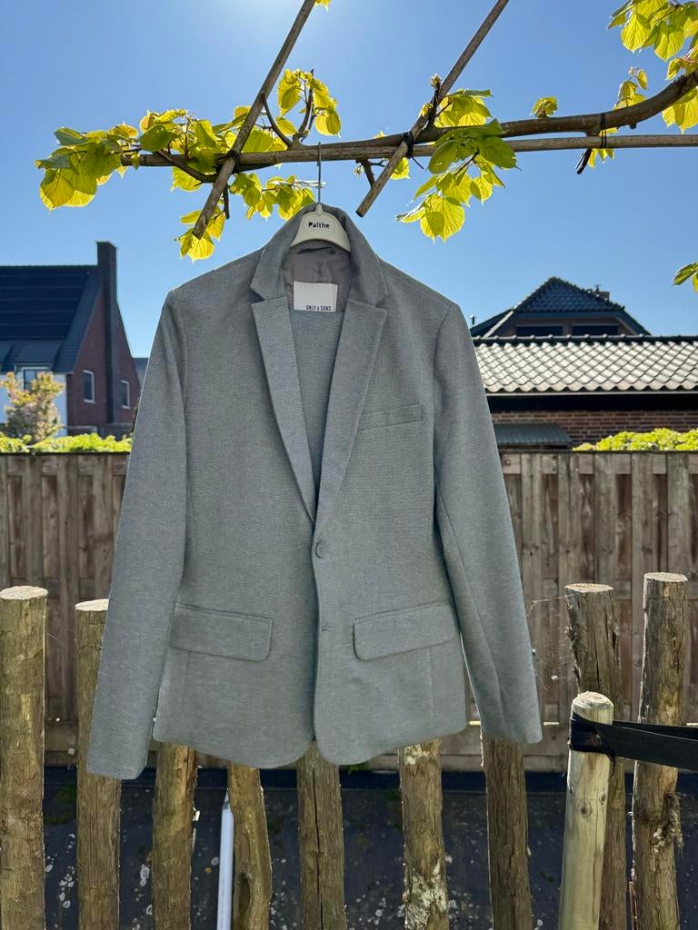 Only & sons  Grijs Kostuum - Colbert S, Pantalon 29/32, Ophalen of Verzenden, Zo goed als nieuw, Maat 46 (S) of kleiner, Grijs