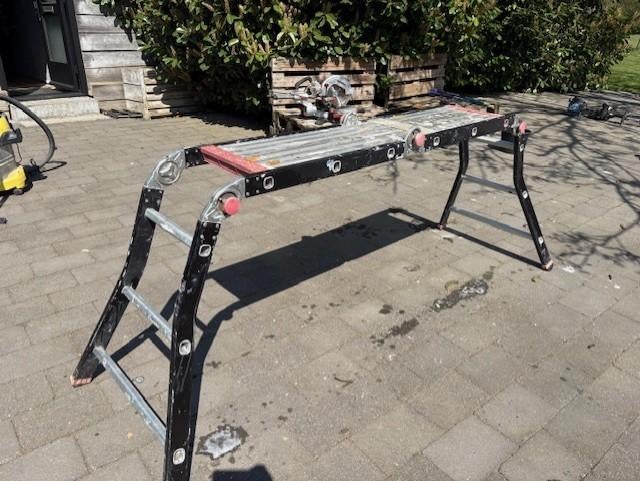 Altrex 503547 Varitrex PRO+ 4x3 Vouwladder met platform, Ophalen, Zo goed als nieuw, Ladder, Opvouwbaar of Inschuifbaar