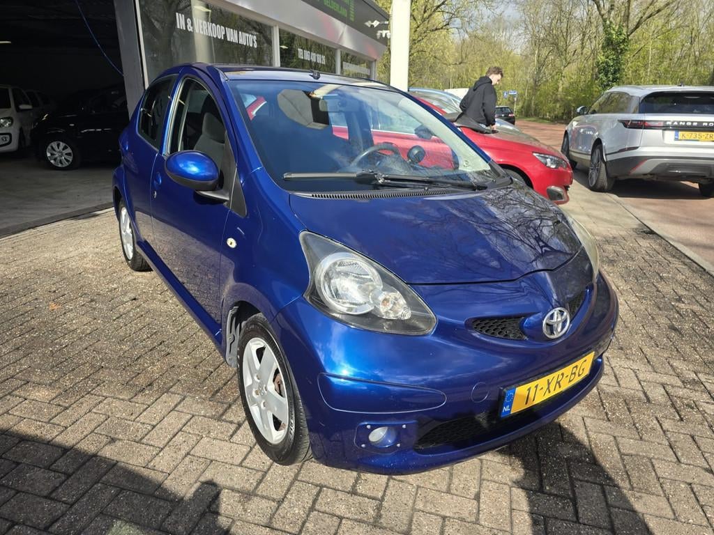 Toyota Aygo 1.0-12V Sport | 2E EIGENAAR | 12MND GARANTIE | A, Auto's, Toyota, Voorwielaandrijving, Stof, Gebruikt, 68 pk