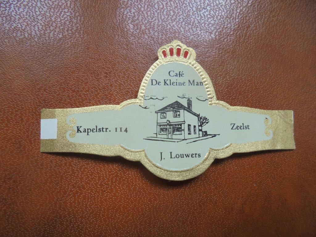 Oude sigarenband Café De Kleine Man in ZEELST, J. Louwers, Ophalen of Verzenden, Zo goed als nieuw, Sigarenbandjes