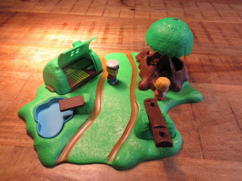 Vintage 1975 Kenner family Tree Tots Treehouse Tuin zwembad, Ophalen of Verzenden, Gebruikt, Poppenhuis