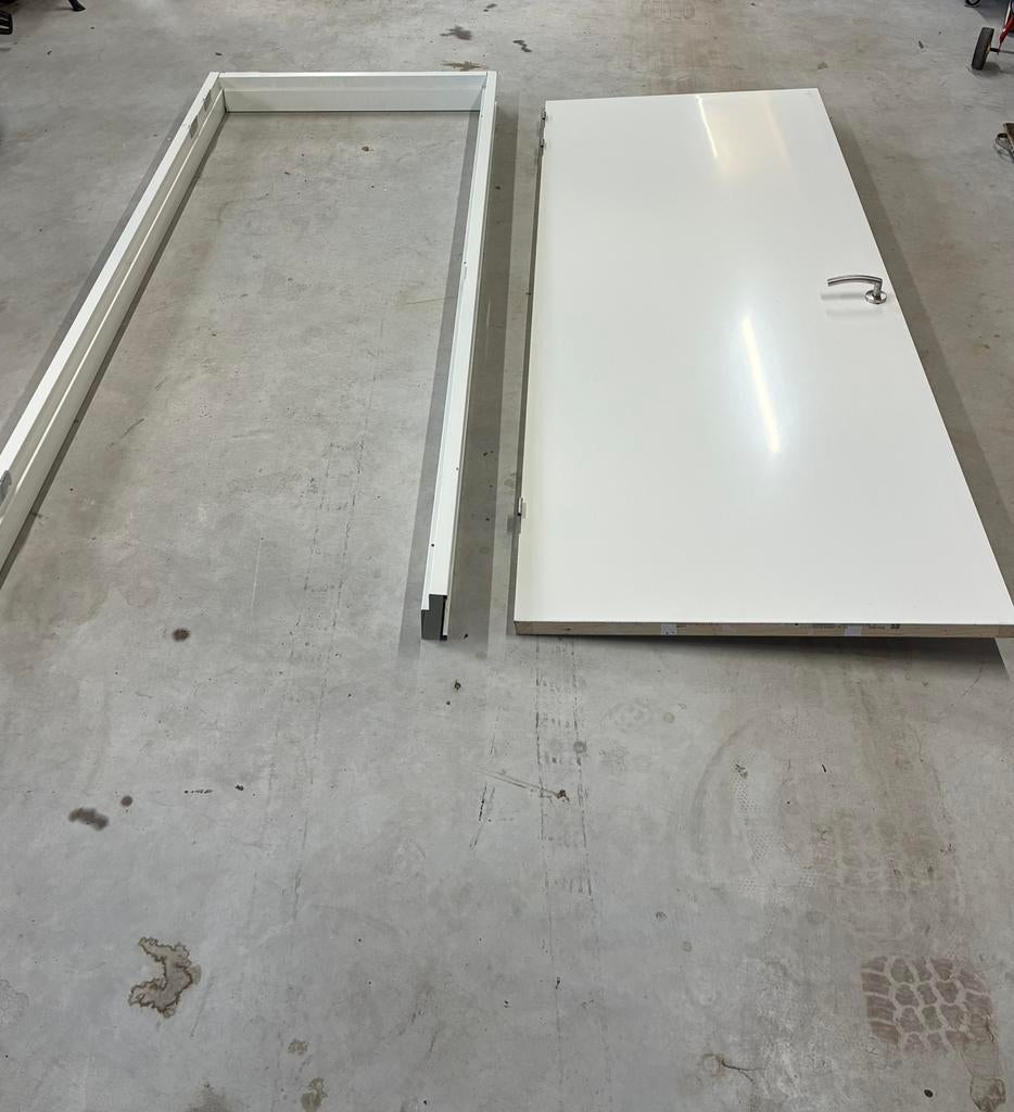 Svedex stompe binnendeur met kozijn rvs deurbeslag berkvens, Doe-het-zelf en Verbouw, Deurkozijn, Zo goed als nieuw, Metaal, 225 cm of meer