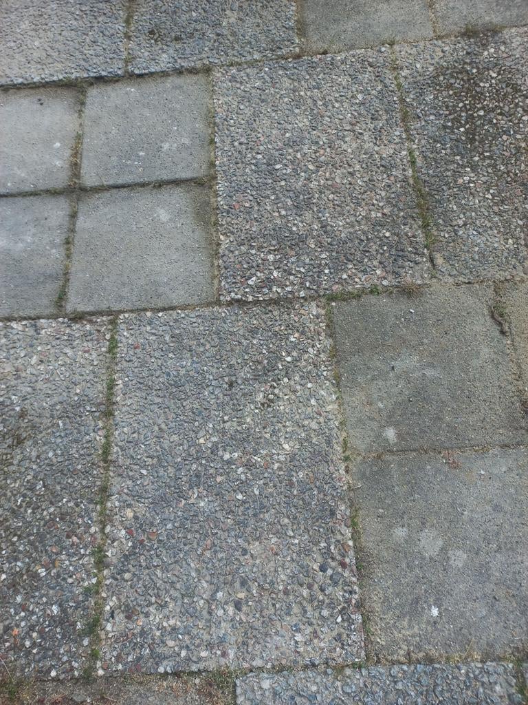 Gratis grindtegels 40x60 cm - ca. 65 stuks, Tuin en Terras, Tegels en Klinkers, Ophalen, Gebruikt, 10 m² of meer, Grind