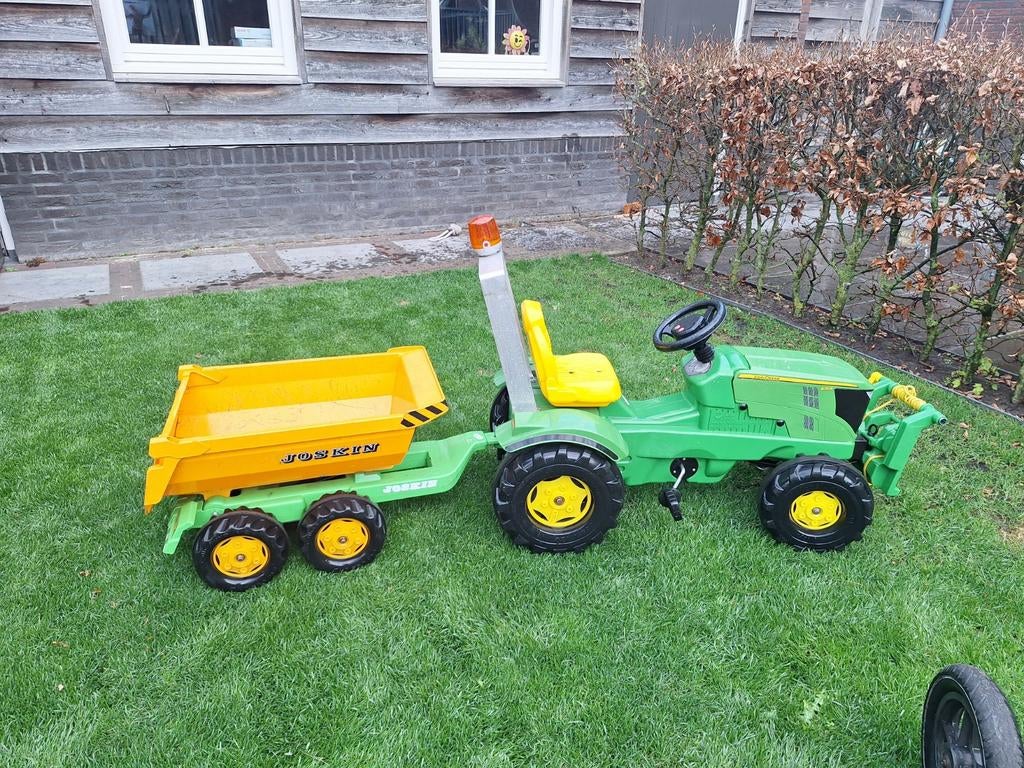 Rolly Toys Trap Tractor met Joskin Kiepwagen, Ophalen