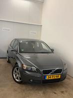 Volvo S40 2.4 | Xenon | Nieuwe koppeling!, Voorwielaandrijving, 700 kg, Origineel Nederlands, Sedan