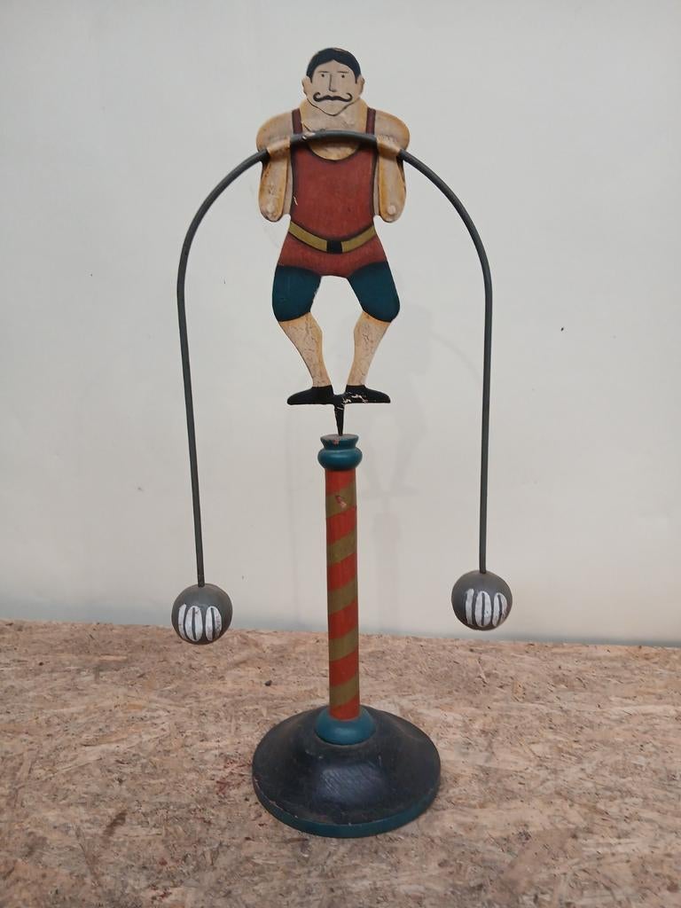 Vintage Balancer circus Sterke Man - Decoratief Speelgoed, Antiek en Kunst, Ophalen of Verzenden