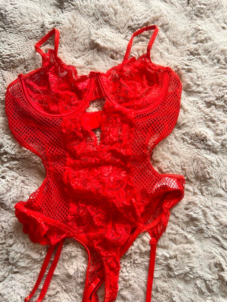 Nieuwe Body Corset rood kant maat L Hunkemöller insp, Ophalen of Verzenden, Nieuw, Rood, Overige typen