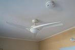 Plafond ventilator met verlichting + afstandsbediening, Ophalen, Ventilator met afstandsbediening, Zo goed als nieuw, Plafondventilator