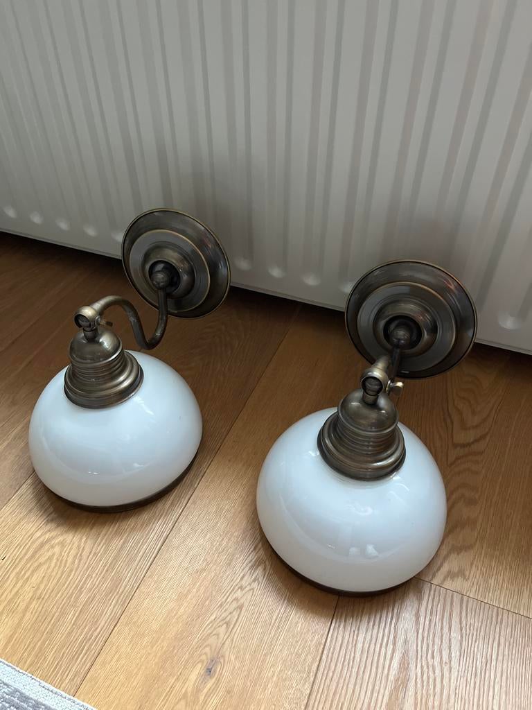 Set van 2 klassieke wandlampen met opaalglas, Huis en Inrichting, Ophalen, Gebruikt, Glas