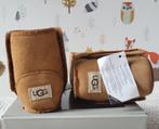 Nieuwe babylaarsjes mt 18 UGG Nieuw !, Kinderen en Baby's, Babykleding | Schoentjes en Sokjes, Schoentjes, UGG, Nieuw, Verzenden