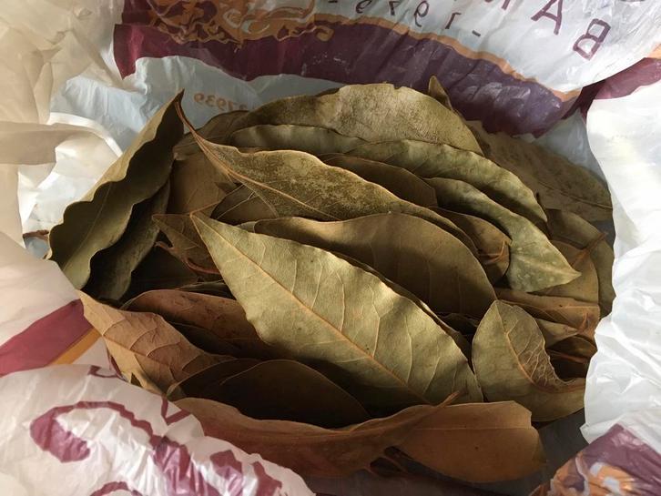 Laurierblad, nootmuskaat, kaneelstokjes. Knutselen of koken?, Hobby en Vrije tijd, Knutselen, Nieuw, Materiaal, Ophalen of Verzenden