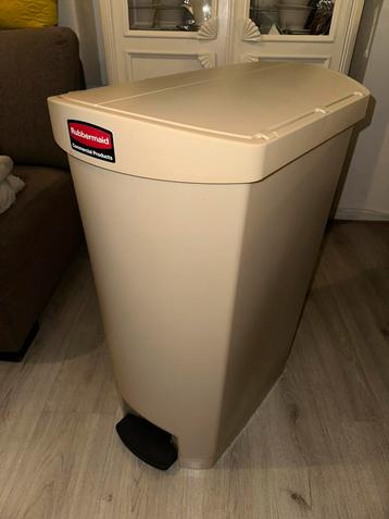 Rubbermaid pedaalemmer 50L (beige) beschikbaar voor biedingen