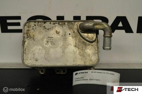 Oliekoeler Audi A6 Avant C7 3.0 TDI BiT 11-'18) 059117021r, Auto-onderdelen, Motor en Toebehoren, Audi, Gebruikt, Ophalen of Verzenden