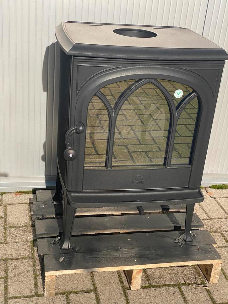Jotul F200 vrijstaande houtkachel uit voorraad leverbaar, Huis en Inrichting, Kachels, Nieuw, Vrijstaand, Houtkachel, Hout, Ophalen