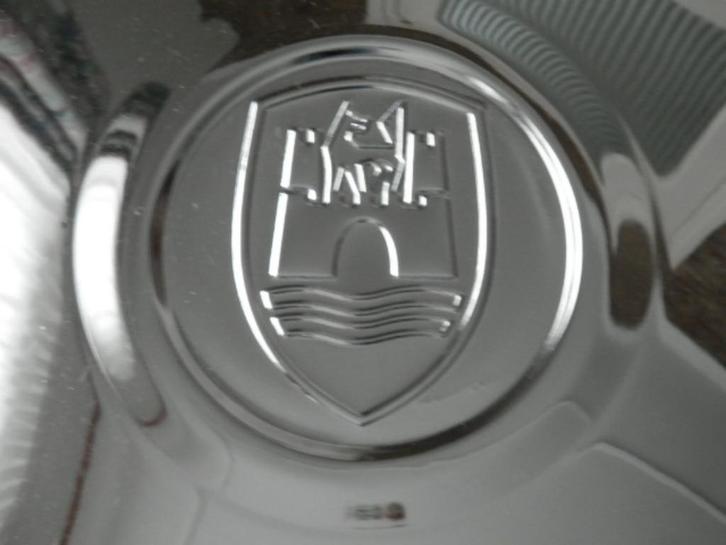 Wieldop / wieldeksel VW Kever met Wolfsburglogo, Auto diversen, Wieldoppen, Nieuw, Ophalen of Verzenden