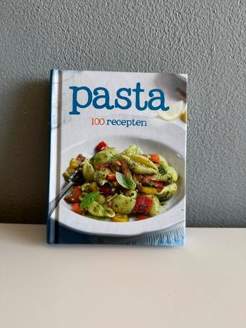 Pasta: 100 Recepten - Kookboek beschikbaar voor biedingen