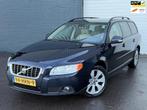 Volvo V70 2.0 Kinetic 2DEEIG/VOLLEDER/YOUNGTIMER/CRUISE, Auto's, Volvo, Voorwielaandrijving, Gebruikt, Beige, Blauw