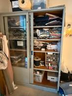 vintage laboratorium  houten kast van TU eindhoven, Huis en Inrichting, Kasten | Vitrinekasten, Ophalen, Glas, 150 tot 200 cm