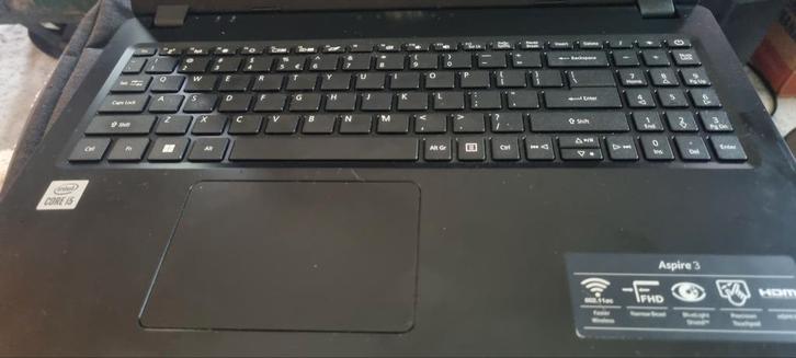 Acer Laptop - Goed Onderhouden, Computers en Software, Windows Laptops, Gebruikt, 15 inch, HDD, SSD, 2 tot 3 Ghz, 8 GB, Qwerty