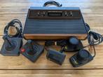 Atari 2600 met joysticks en paddles, Ophalen of Verzenden, Met 2 controllers, Atari 2600