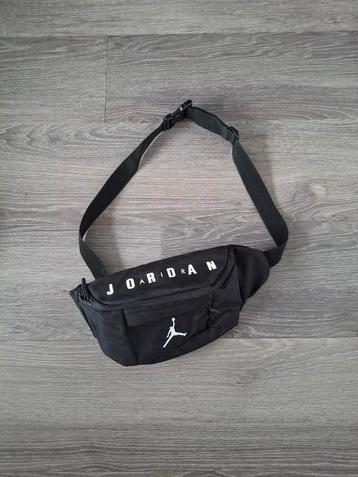 Nieuwe crossbag Jordan beschikbaar voor biedingen