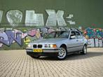 1996 BMW E36 318iS  | 1 eig | 55k km | 1e lak | *NIEUWSTAAT*, Auto's, BMW, Origineel Nederlands, Te koop, Zilver of Grijs, 1400 kg