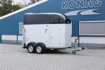 Tweedehands: Humbaur Xanthos 2 paardstrailer met veulenrek beschikbaar voor biedingen