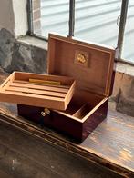OPD limited grote humidor sigaren, Verzamelen, Rookartikelen, Aanstekers en Luciferdoosjes, Tabaksdoos of Verpakking, Gebruikt
